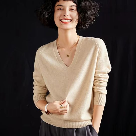 Resin Vat - Women's 100% Pure Cashmere Pullover V-Neck